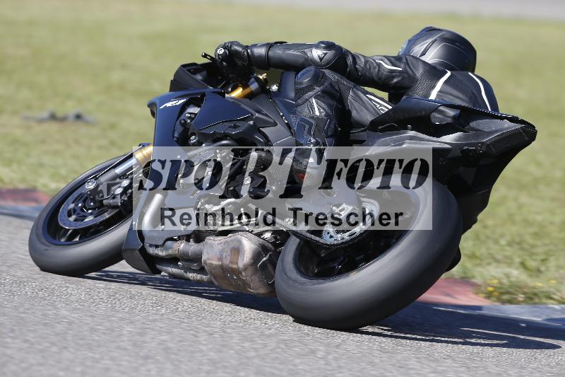 /Archiv-2024/56 10.08.2024 Plüss Moto Sport ADR/Freies Fahren/925